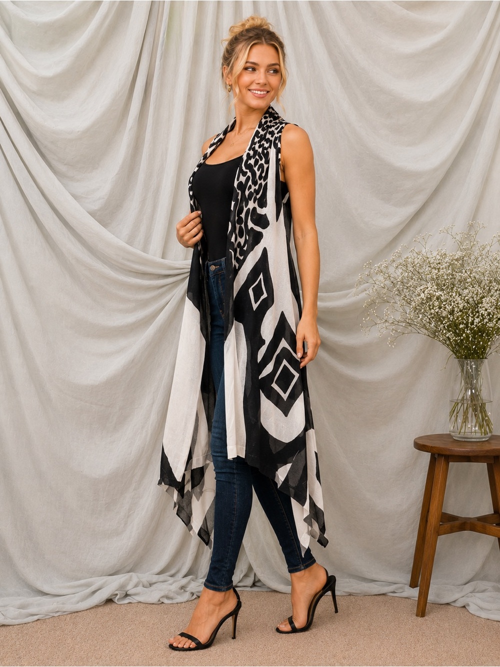 Dor Dor Couture Black & White Open Front Women’s Cardigan